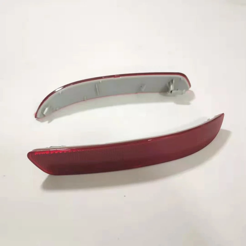 

Red Rear Bumper Reflector Lens for -BMW E70 X5 2007-2009