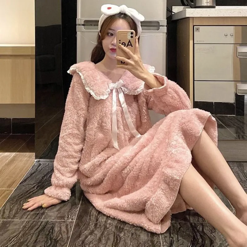 Nightdress Female Winter Coral Velvet Long Sweet Student Thickened Plus Size Pajamas Home Clothes  Women Nightgown