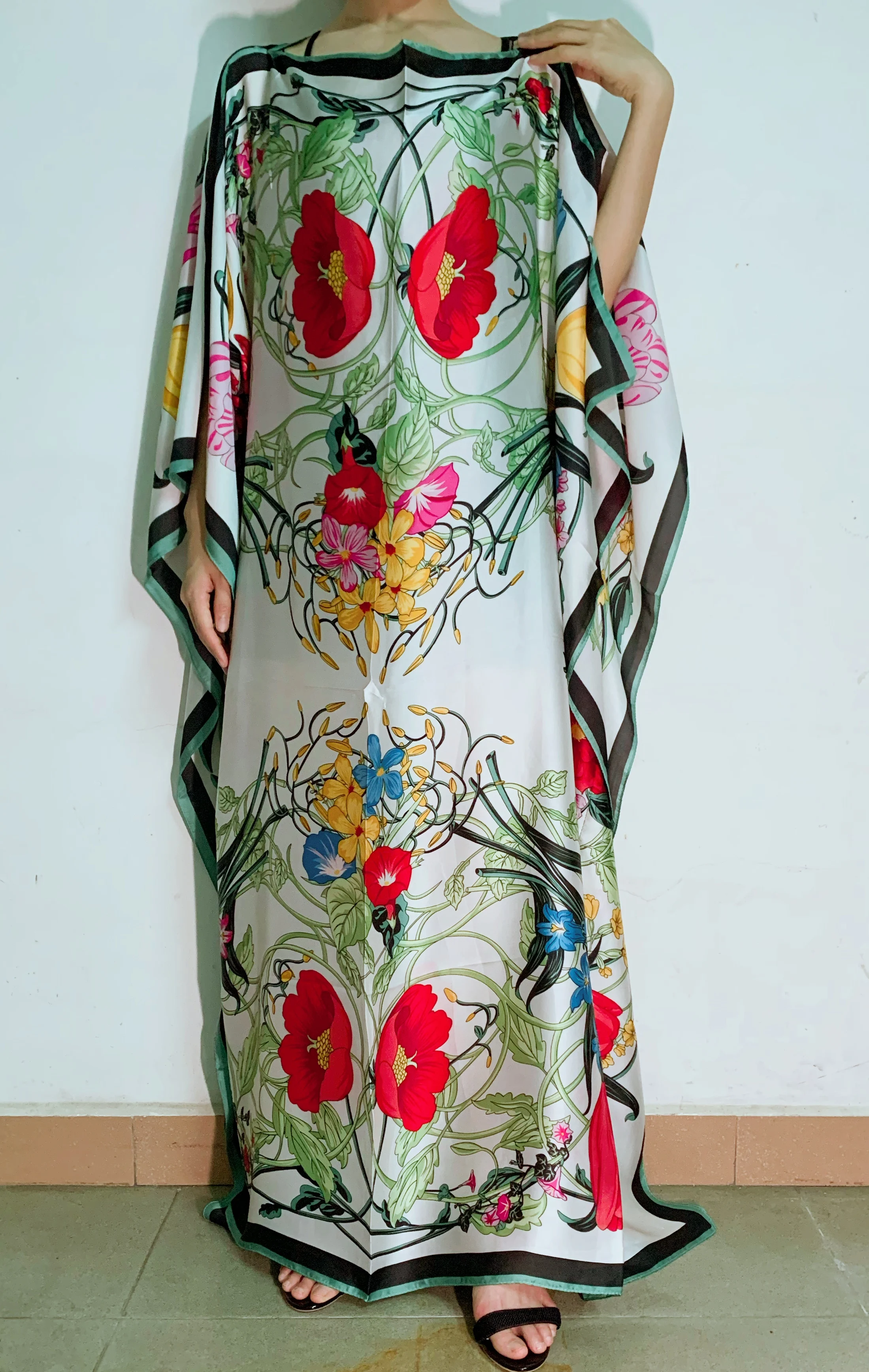 Уникальные шелковые платья кафтан с Европейским принтом длина 132 см x пляжные