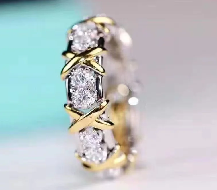 

Luxury Brand Seiko Color Separation Female Diamond Hollow Ring Celebrity Letter Cross Fashion Trendy Ring