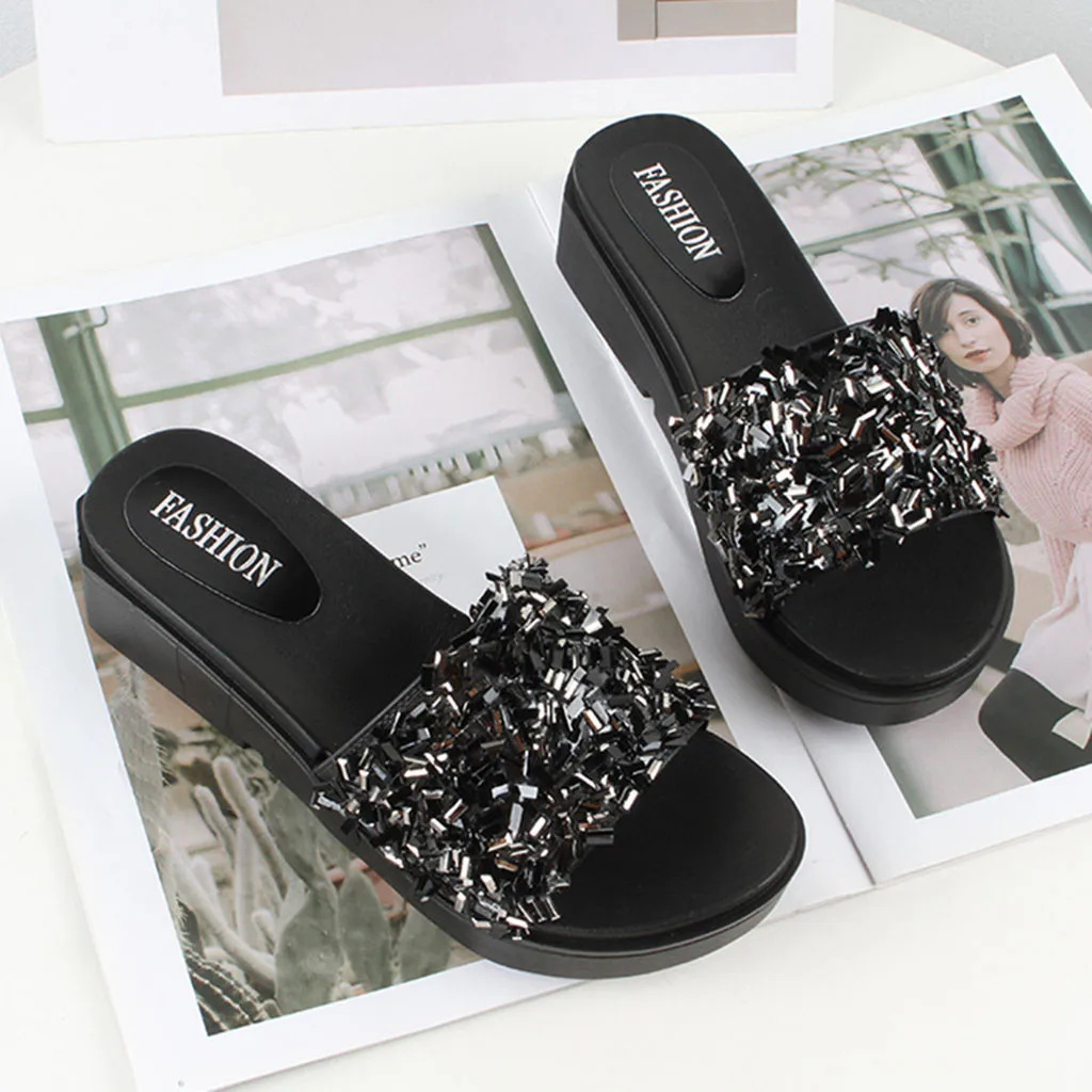 Шлепанцы SAGACE женские с блестками домашние тапочки со стразами сандалии на