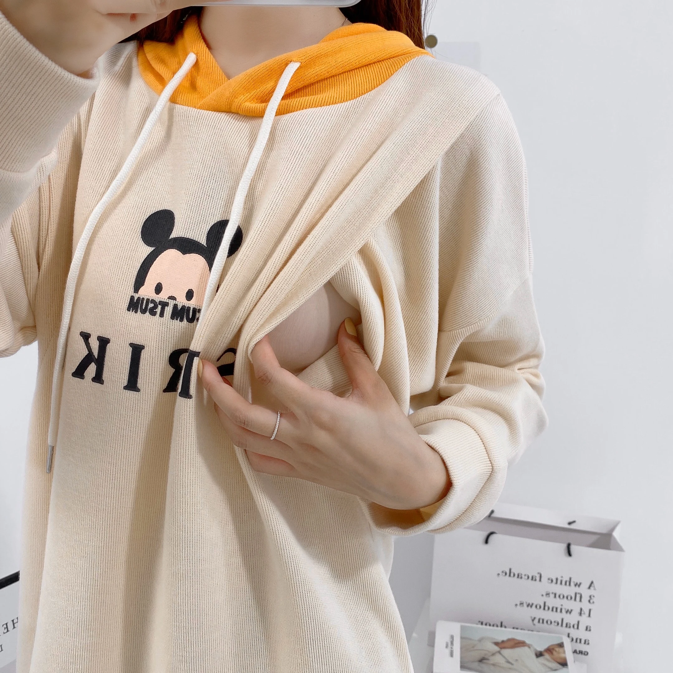 Одежда для грудного вскармливания с капюшоном мультяшными изображениями