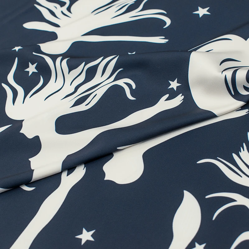 Русалка на темно-синих цифровых фотоэлементах Для платья тканевая Ткань Шитья |