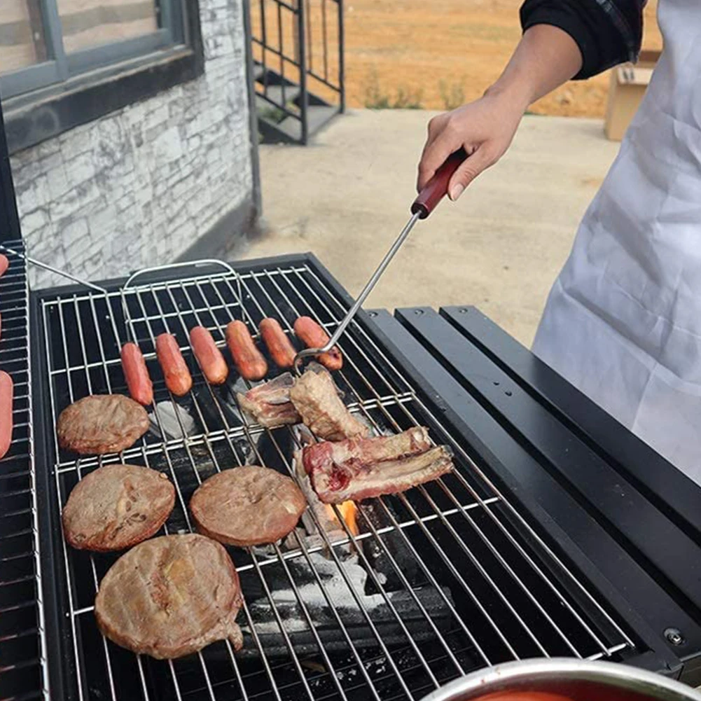 

Food Flipper Safe Nice Fine Meat Fork Stainless Steel Grill Flipper Kitchen Gadget BBQ Turner Hook with Square Wooden Handle