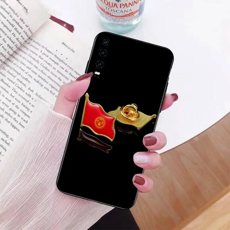 Фото Чехол для телефона CUTEWANAN с национальным флагом Киргизии чехол Huawei P30 P20 lite Mate 20 Pro P Чехол для телефона CUTEWANAN с национальным флагом Киргизии чехол Huawei P30 P20 lite Mate 20 Pro P