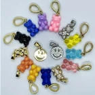 Женское ожерелье с подвеской в виде медведя из жевательной резины