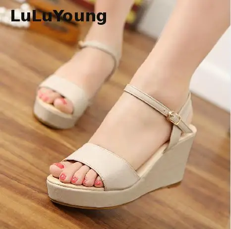 Однотонные женские туфли на платформе сандалии с открытым носком танкетке|wedge