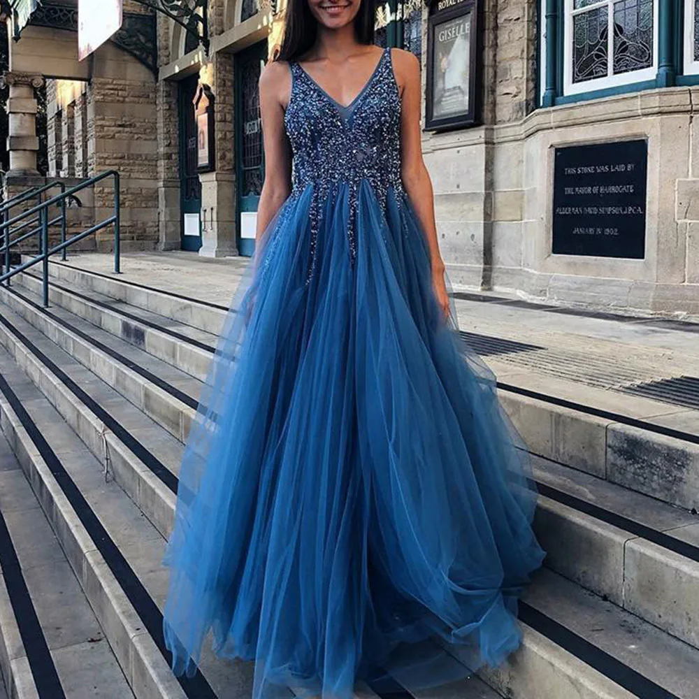 Женское блестящее бальное платье темно синего цвета розовое длинное вечернее