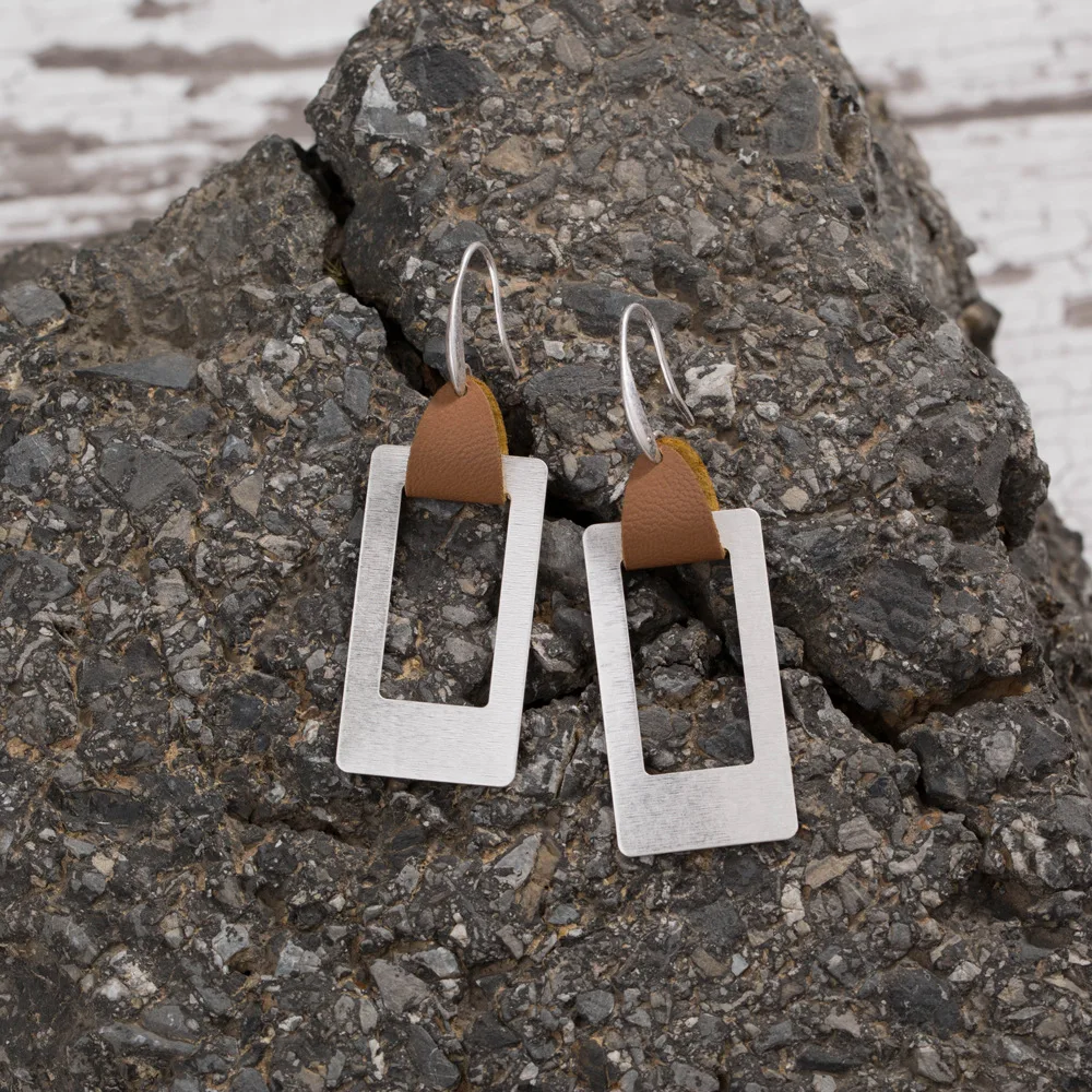 

2020 New Geometric Frosted Rectangular Hollow Out Leather Loop Hanging Drop Earrings for Women