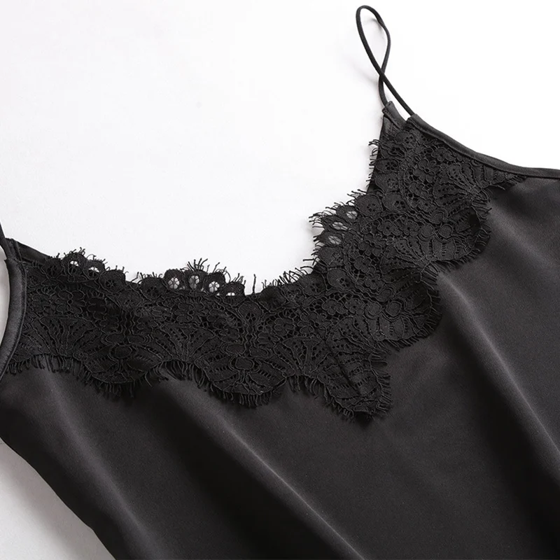 Женский топ на тонких бретельках черный с кружевами и шелком летние топы белые