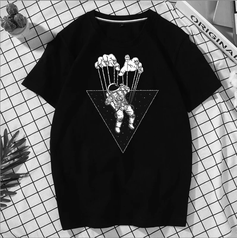 

Personality T-shirt beach print letters astronaut men and women T-shirt jacket Beth rock skateboard T-shirt