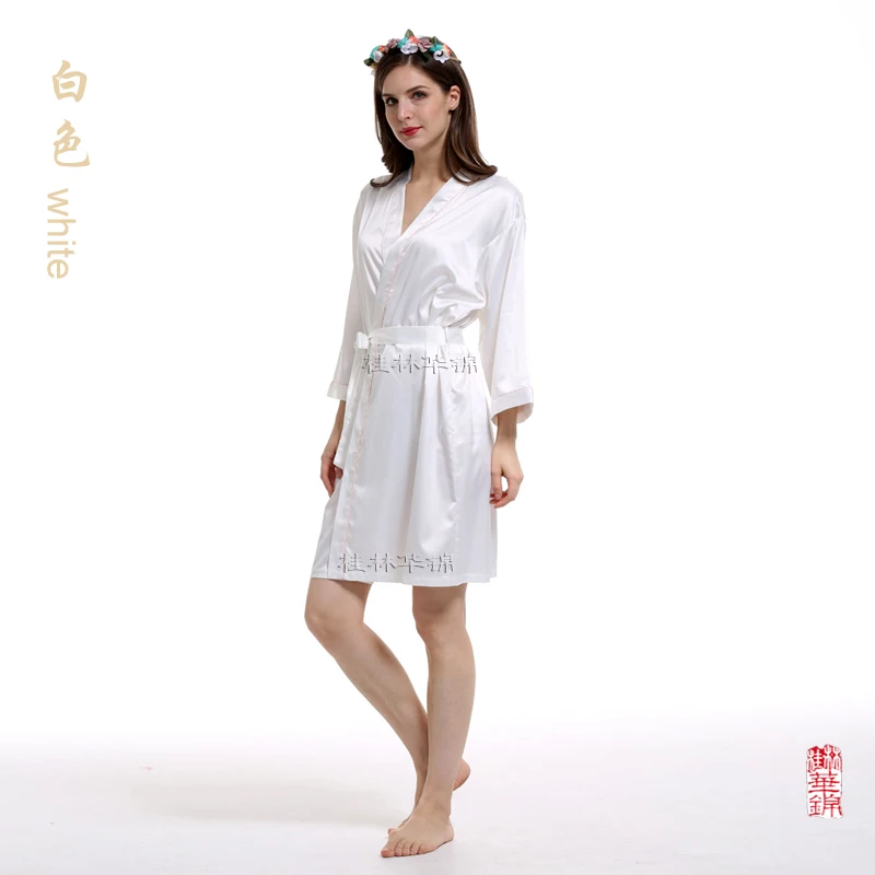 Халат для подружки невесты матовый Атласный халат шелковый Свадебный