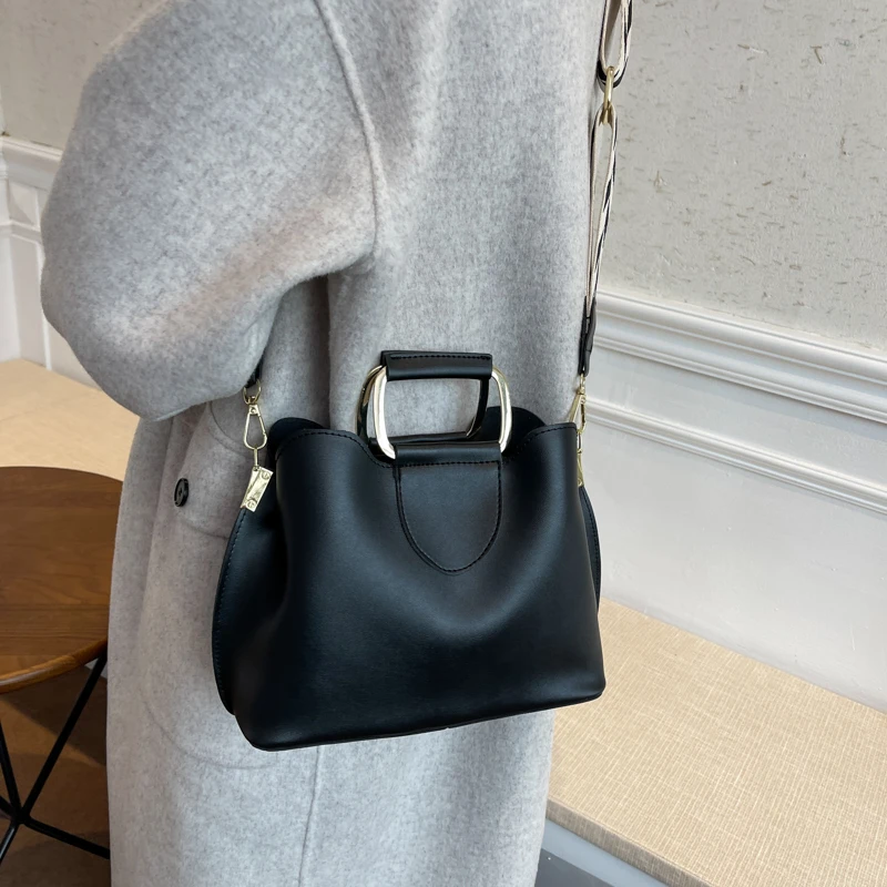 2022 весенние роскошные женские маленькие сумки через плечо из искусственной кожи