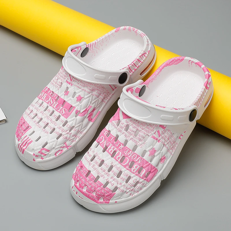

CYYTL Couples Fashion Hole Shoes Letters Printing Men Women Casual Slippers Beach Sandals Air Cushion Zapatillas De Casa Hombre