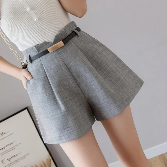 Шорты женские короткие черные с высокой талией и поясом однотонные повседневные