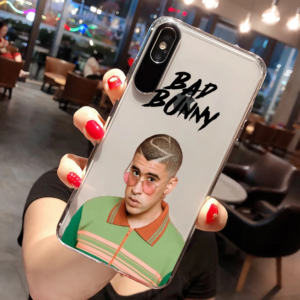 Bad Bunny Transparent soft shell For iphone 11 SE X 7 XR XSMA 11Pro 11ProMax cartoon Cover | Мобильные телефоны и