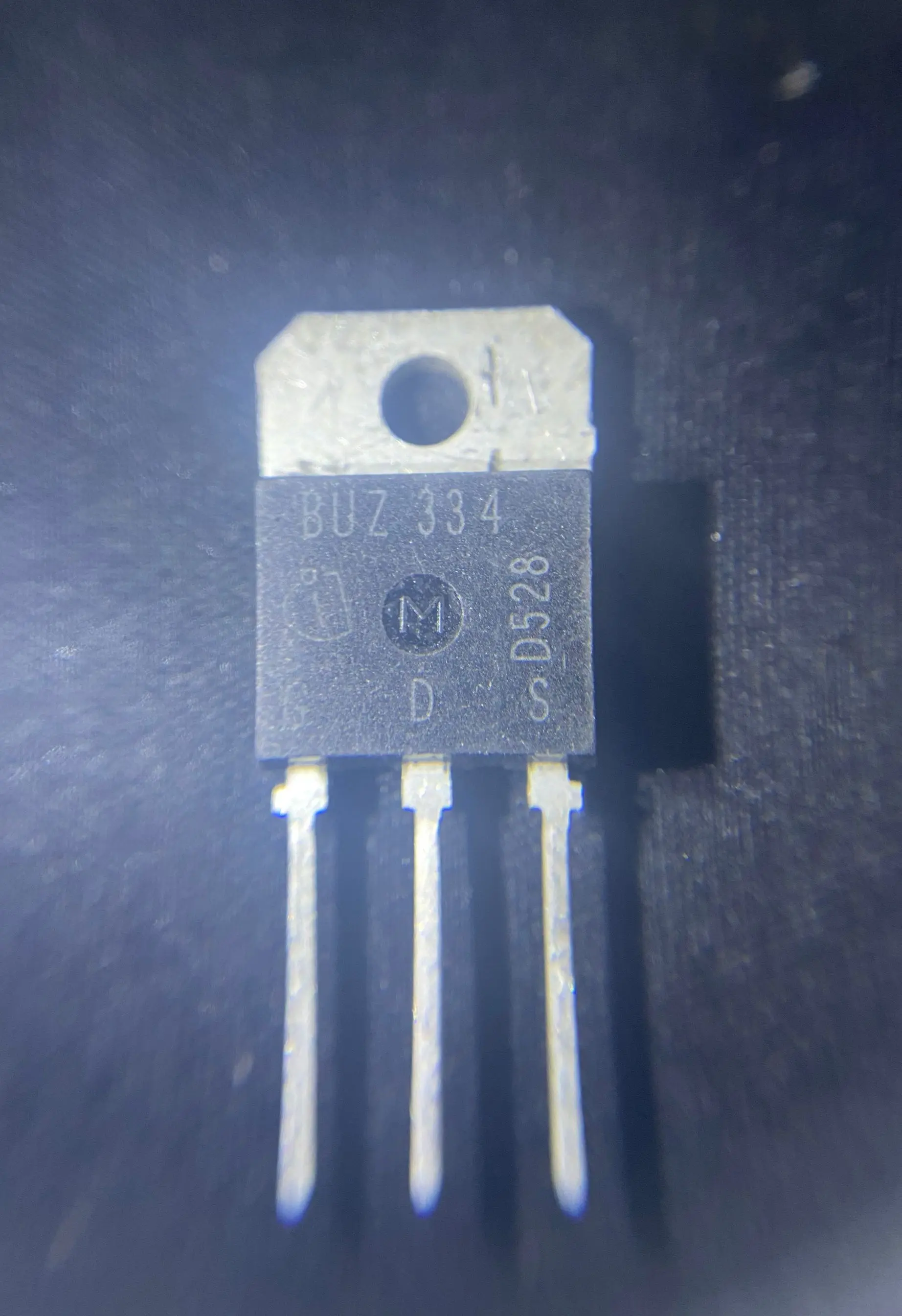 10 шт./лот BUZ334 TO-218 100% Новинка Бесплатная доставка