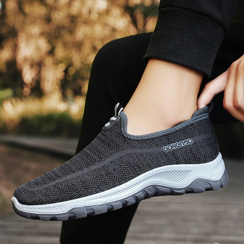 

Summer Mesh Breathable Shoes Men Sneakers Lightweight Fashion Non-Slip Casual Sports Running Shoes Feminino Zapatos NanX457