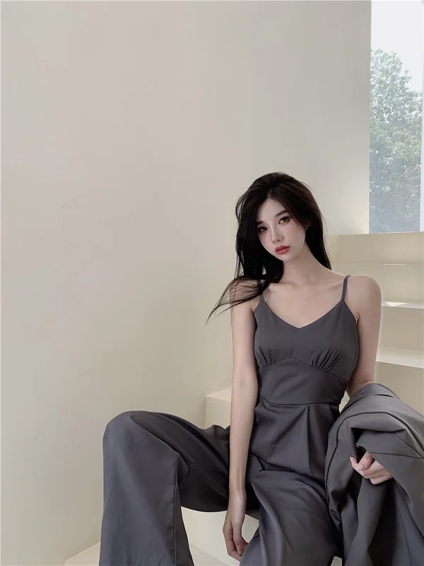 Экономичный осенне-зимний Нежный Стильный комбинезон на бретелях | Женская