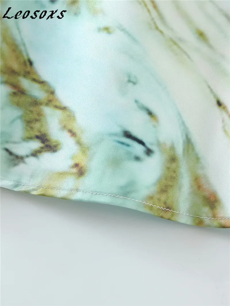 

Leosoxs French vintage print holiday style dress women sexy Backless elegant sleeveless camisole split dresses 2021 summer new