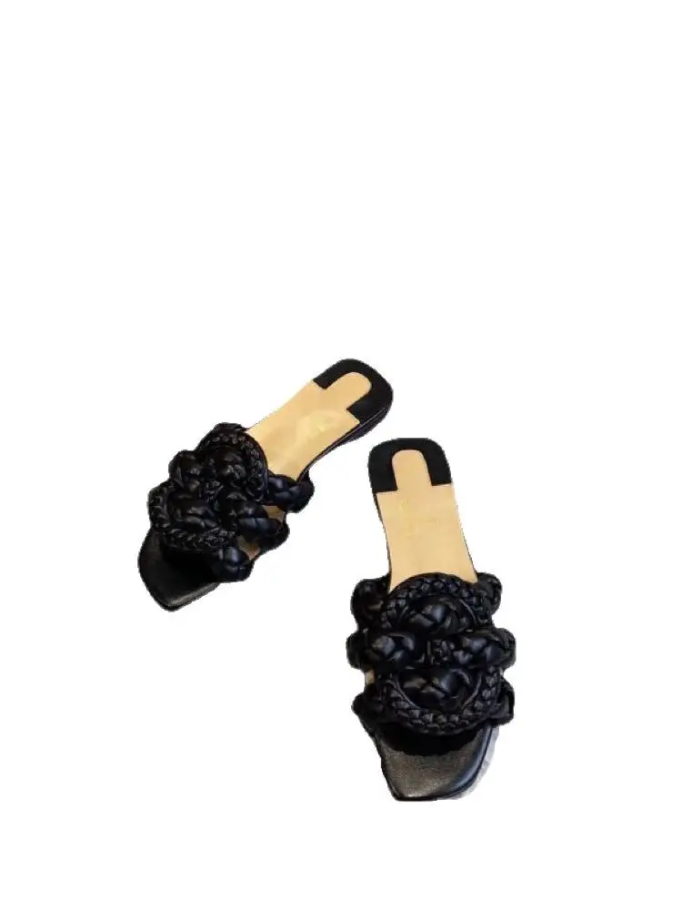 

Design fashion Sandal top Quality beautiful Luxurys Designers Shoes Square comfortable Toe Heel Strange Style Slippers