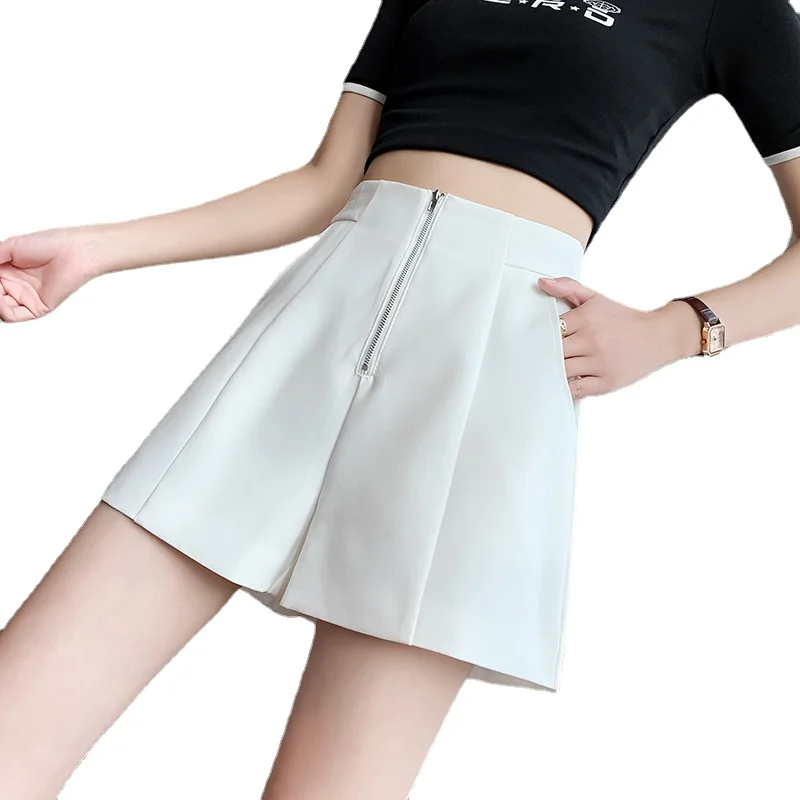 

Summer new Korean version of fashion design sense high waist loose thin short A-word broad-legged casual shorts women