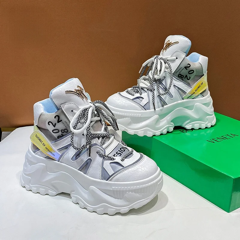 

2021 Women Height Increasing 5 cm Walking Shoes Comfortable Sport Running Sneakers White Black Ladies Footwears Brand Shoes