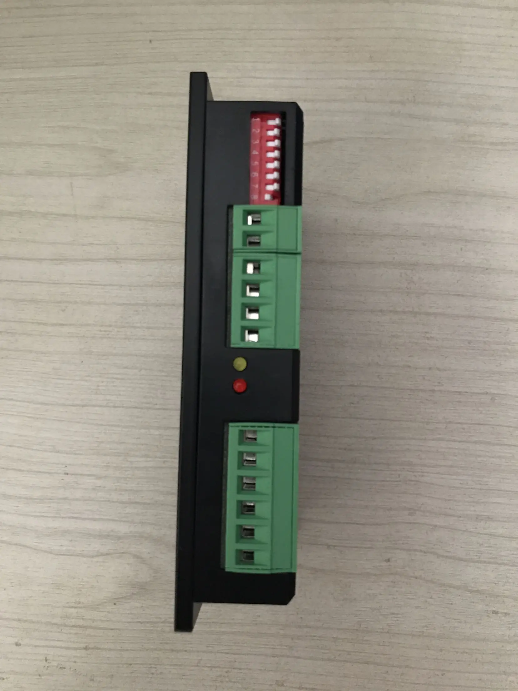 SFHD-2H057M привод портативный CNC режущий станок драйвер шаговый driveSFHD-2H057M |