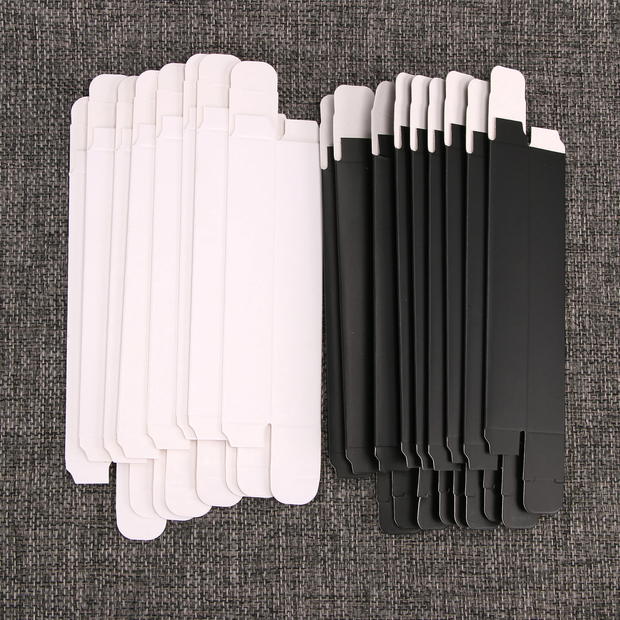 Черно белая коробка для блеска губ пустая упаковка помады бумажная упаковочная