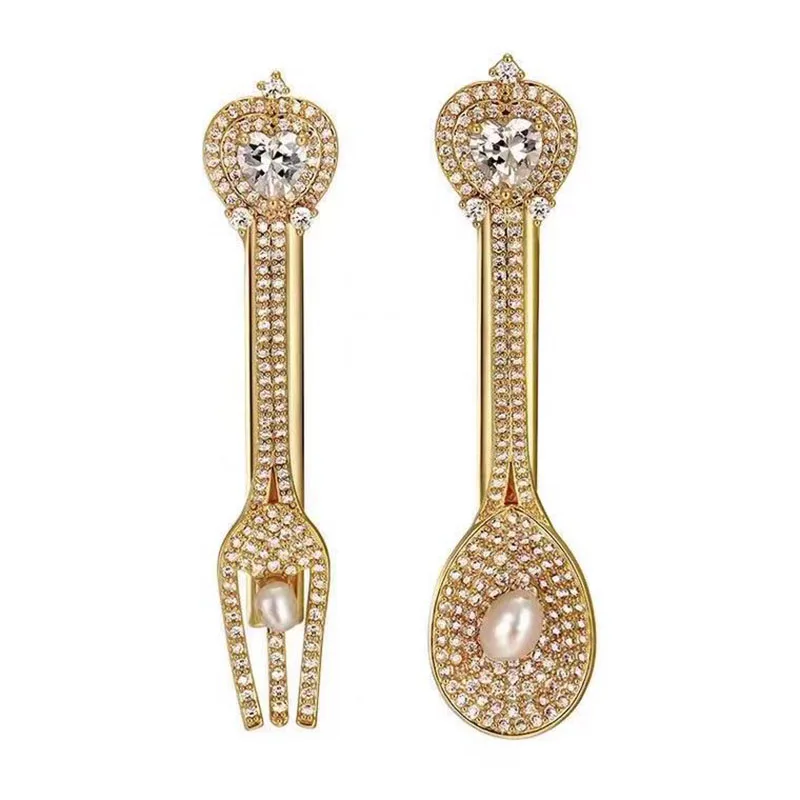

Women hairpin cubic zirconia full setting freshwater natural pearl spoon shape hair accessory