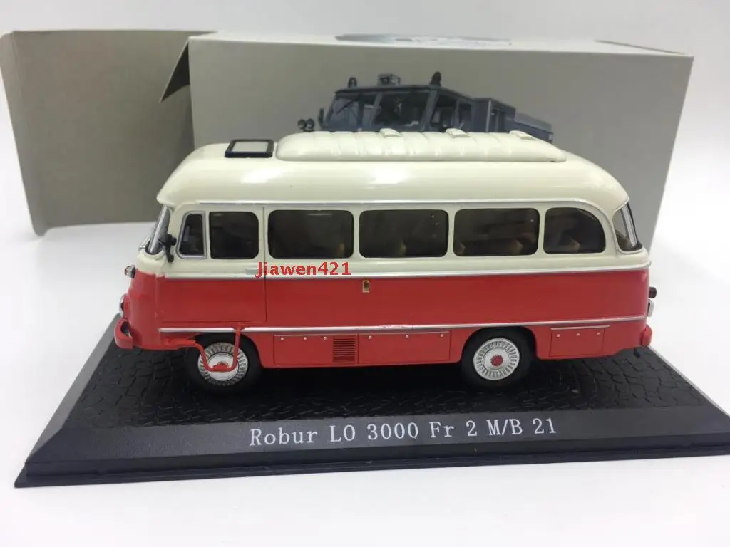Автомобили игрушечные A tlas 1:43 робур Ло 3000 Fr 2 M/B 21 из красного сплава металлические