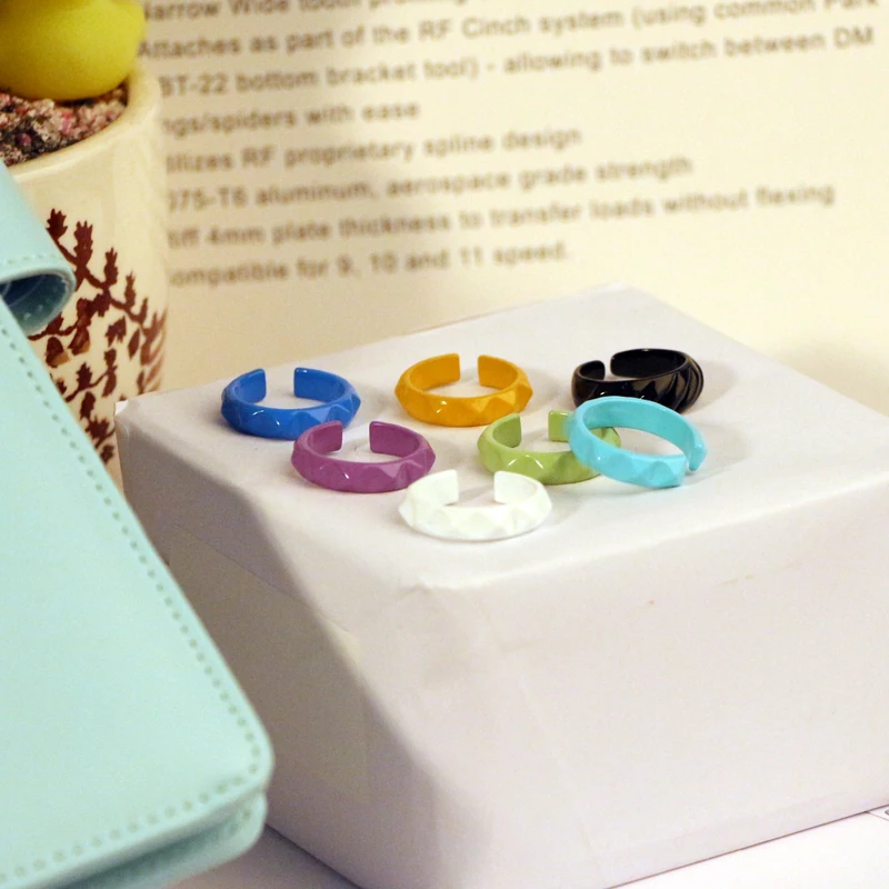 

2021 new wild personality fashion ladies irregular bump colorful opening candy ring geometric hand-painted party ring jewelry