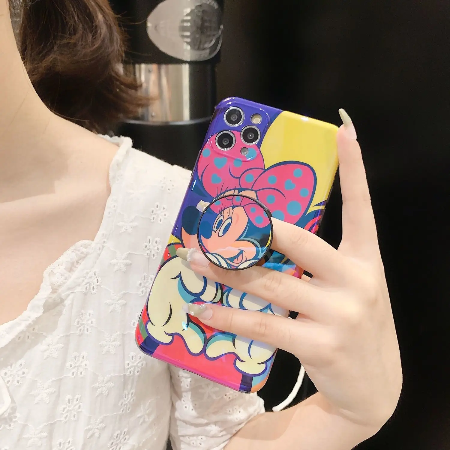 

Disney Mickey Minnie couple Blu-ray mobile phone case with stand for iPhone12mini /12promax/iPhonex/xs xr/7/8p cartoon cute