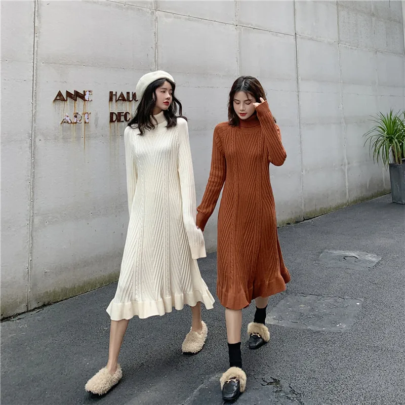 Элегантное облегающее длинное платье свитер с высоким воротником женское