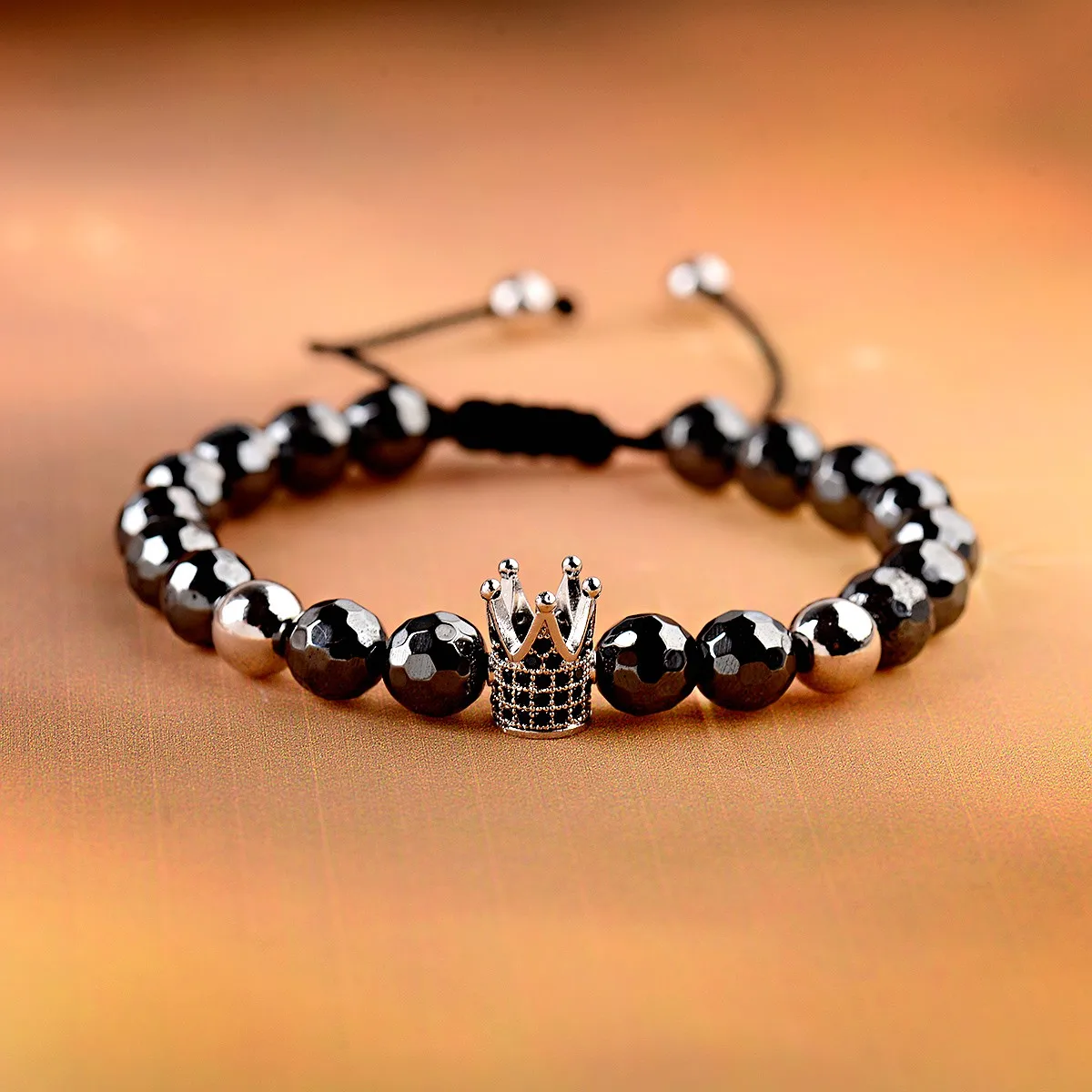 

Luxury Crown Micro Pave CZ 8mm Disco Charm Men Bracelet Classic Hematite Beaded Woven Bracelets Bileklik Women Jewelry