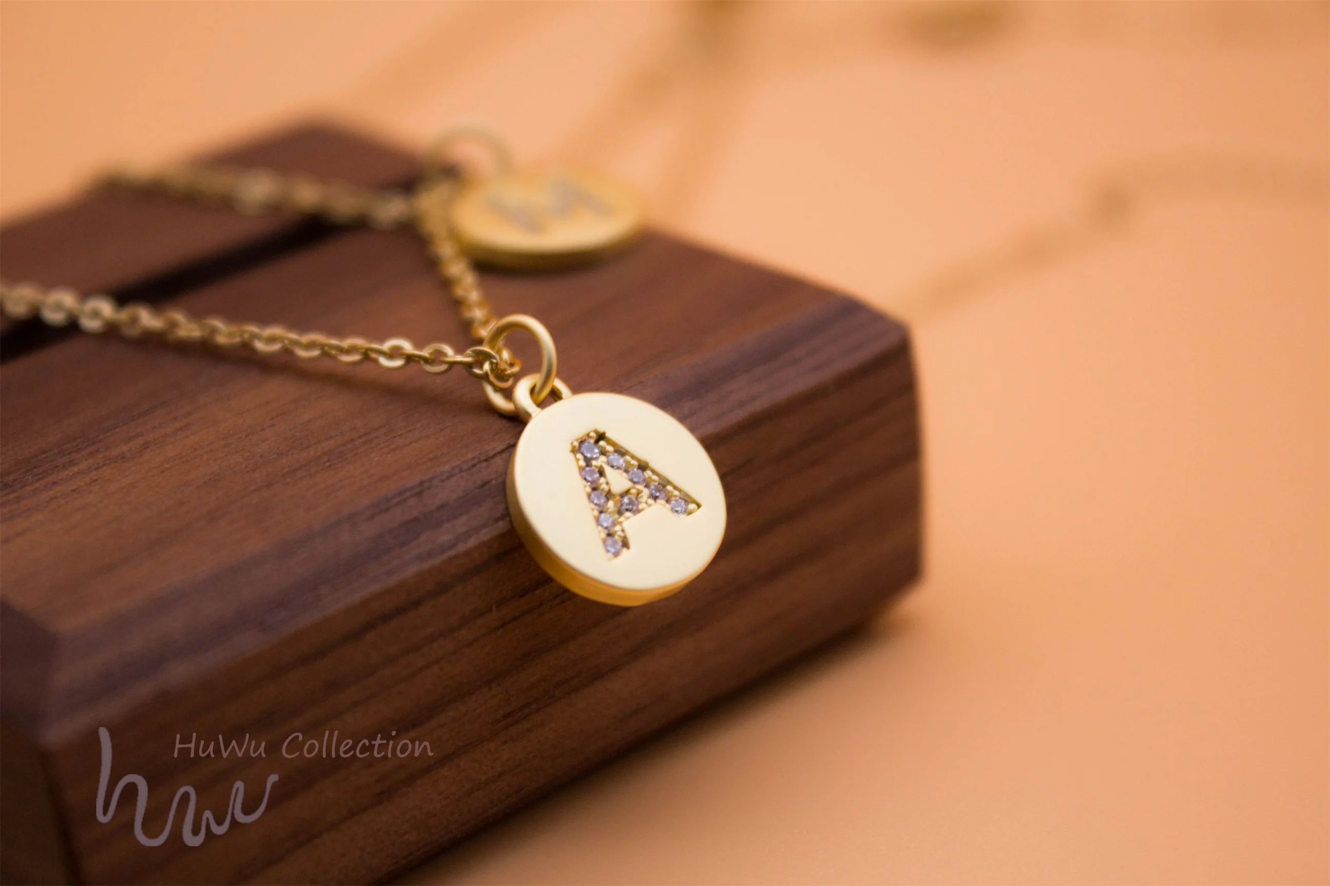 Трендовое ожерелье с буквенным алфавитом и кулоном для женщин модный