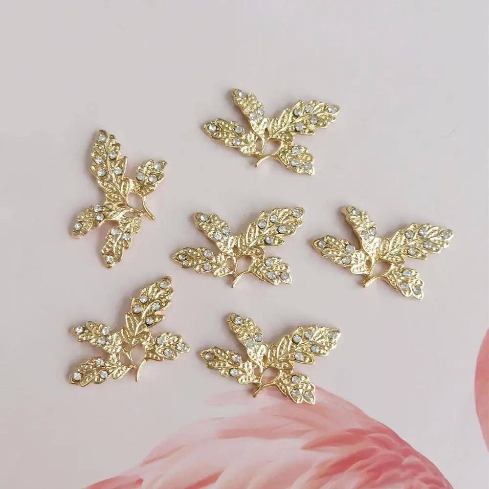 

10 Pcs/lot DIY Creative Alloy Choker Leaf Rhinestone Buttons-Ornaments Earrings Jewelry Wedding Rhinestone Heart Buckle Button