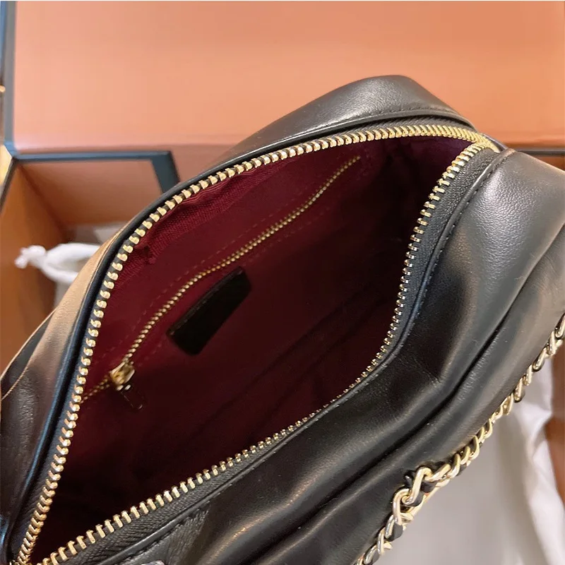 

Famous Designer 2021SS Fashion Top Leather 100% Cowhide 4 Colors Classic Chain One-shoulder Diagonal Handbag