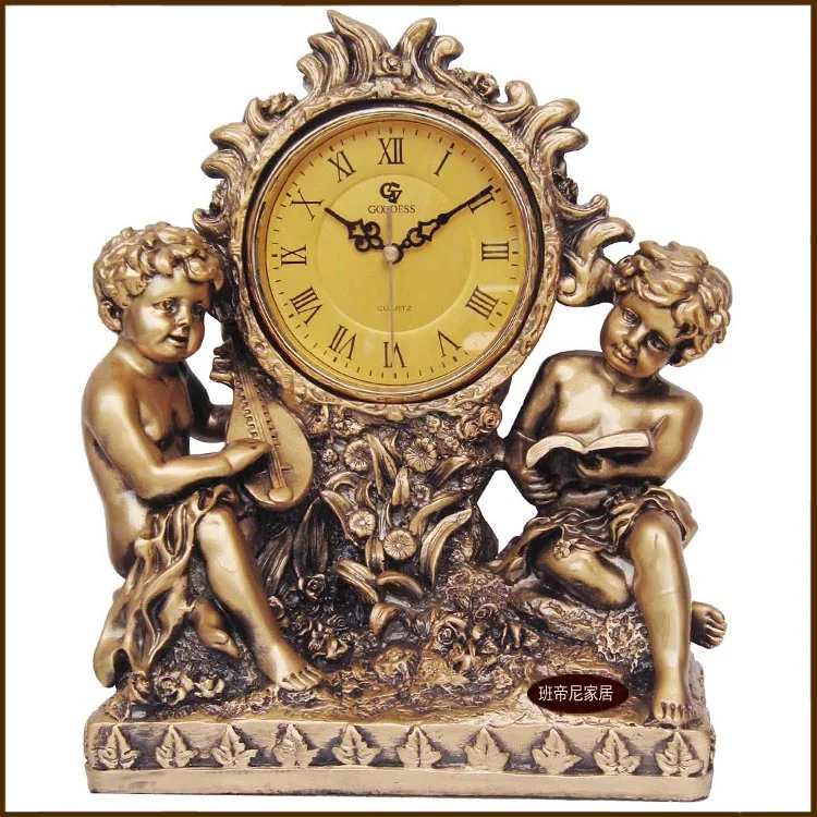 

CHRISTMAS DECORATIONS FOR HOME PENDULUM DESKTOP PENDULUM DESK CLOCK ORNAMENT EUROPEAN RETRO CLOCK LARGE SILENT CREATIVE CLOCK