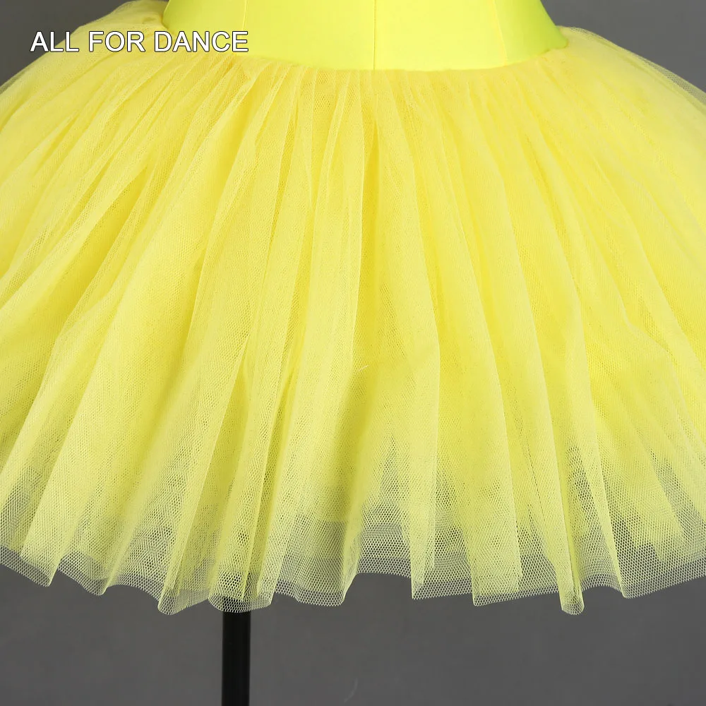 

Bell Shaped Ballet Tutu for Girls and Women Ballet Dance Costume Spandex Bodice with Nude V Neck Adult Bell Tutu Dress BLL040
