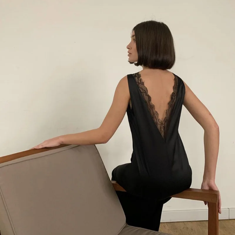 Платье женское атласное кружевное без рукавов пикантный вечерний сарафан с