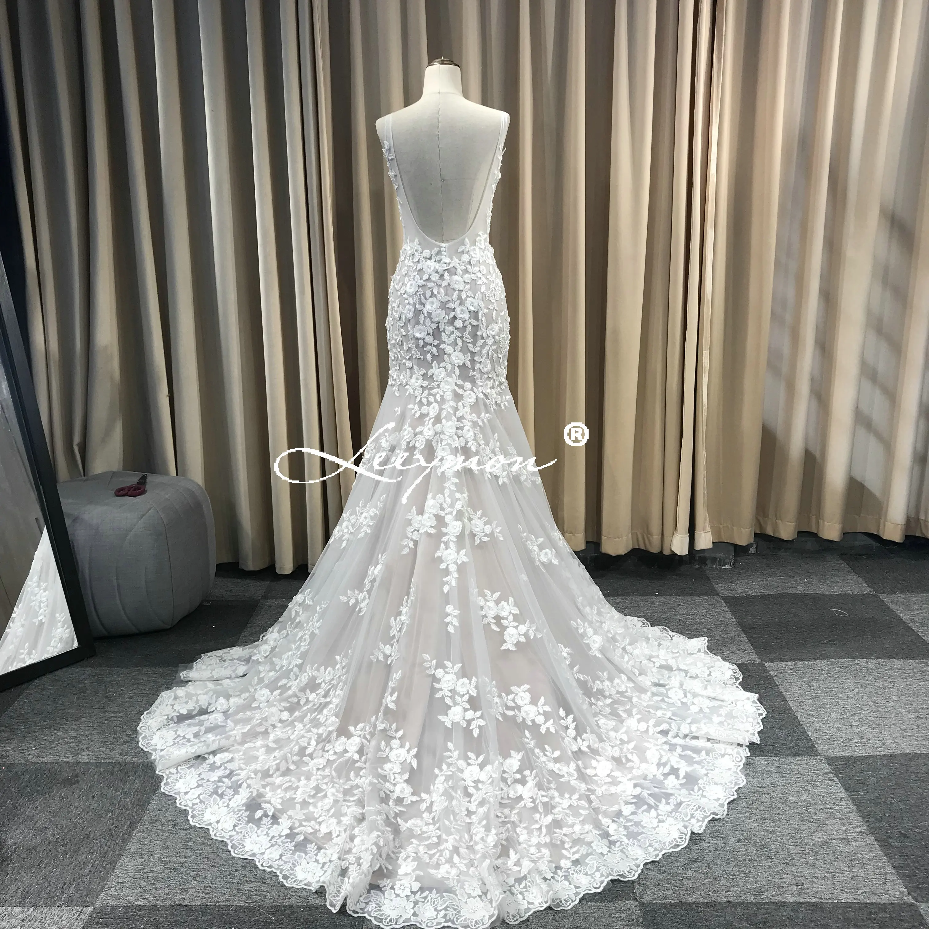 Leeymon свадебное платье с кружевной аппликацией в стиле русалки цвета слоновой