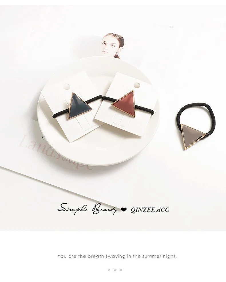 

Simple geometry tie head rubber band