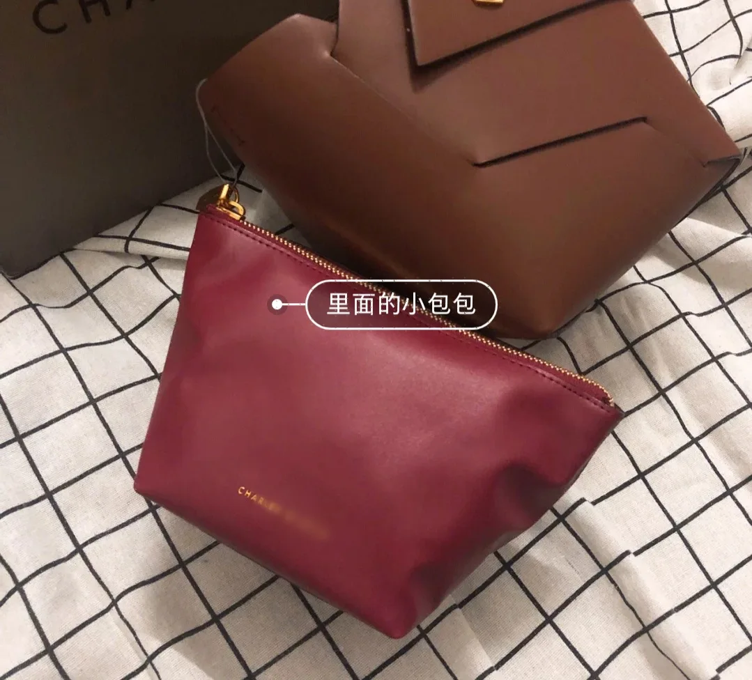 

C K Female Bag 2019 New Splicing Metal Rivet Bag Ladys's Bucket Bag Mother-and-Child Bag hand Bag Shoulder bag Messenger bag
