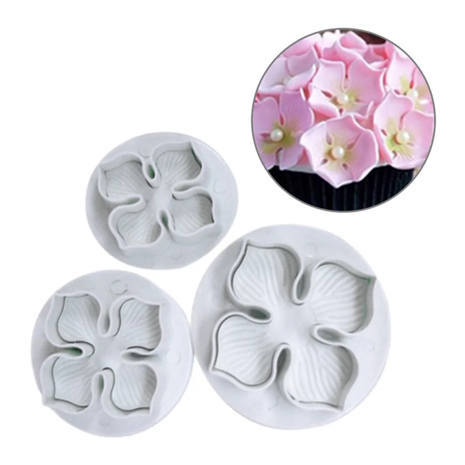 

68pcs Fondant Molds for Cake Decorating Fondant Plunger Cutters Mold Biscuits Cookies Stamp Mould Kitchen Tools DIY Cake Tools