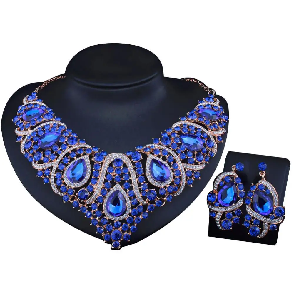 

Luxury Women Rhinestone Inlaid Bib Necklace Stud Earrings Wedding Jewelry Set
