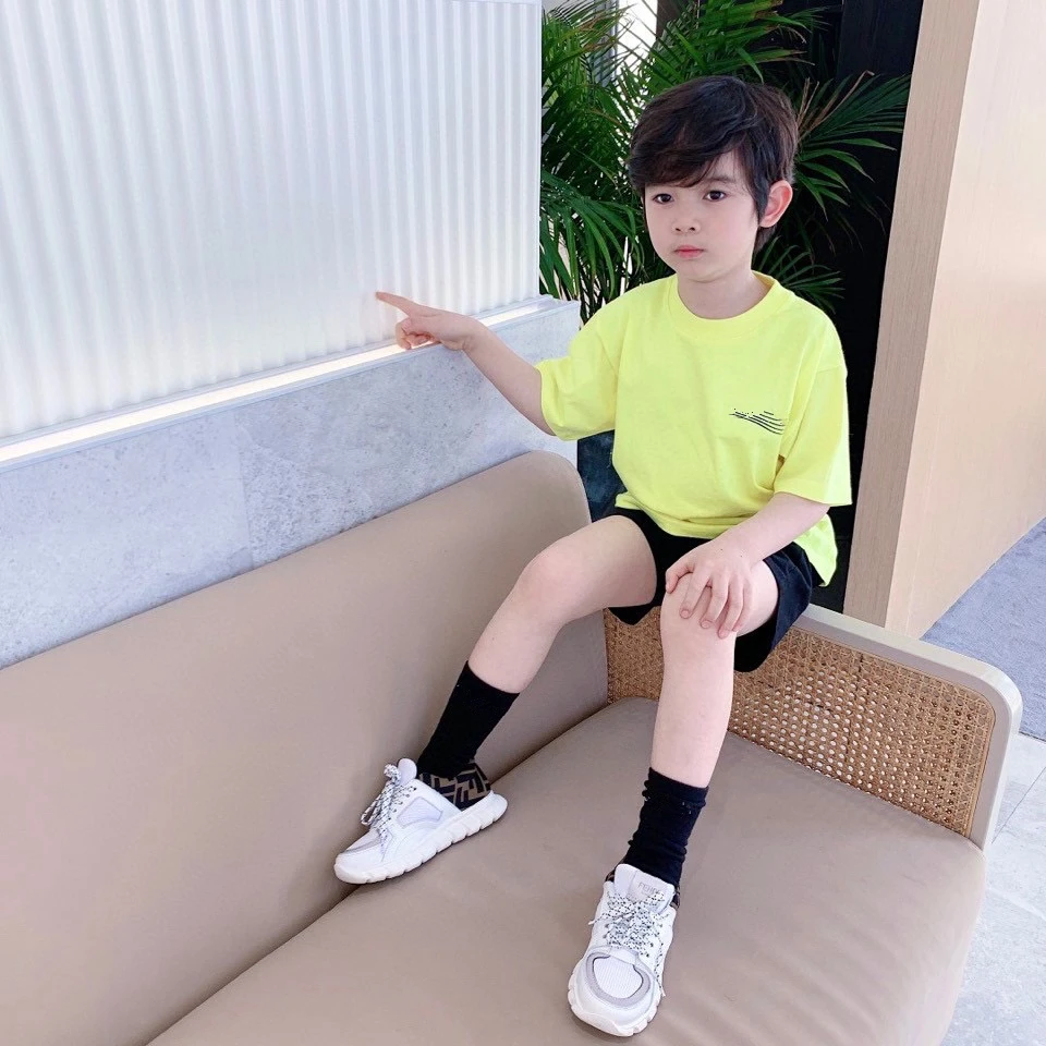 

Brand boys' and girls' cotton letter short sleeve T-shirt + Terry shorts, sports and leisure parent-child wear, a family of four