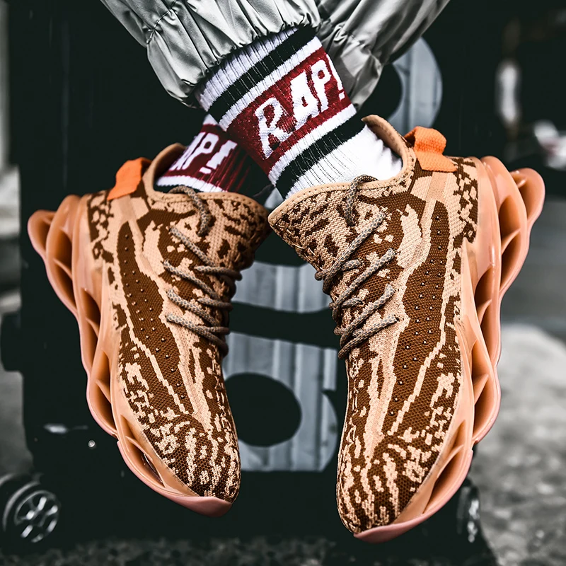 

Casual Men Shoes Breathable Lightweight Mens Casual Shoes 2020 New Comfortable Tenis Masculino Adulto Men Fashion Mesh Sneakers