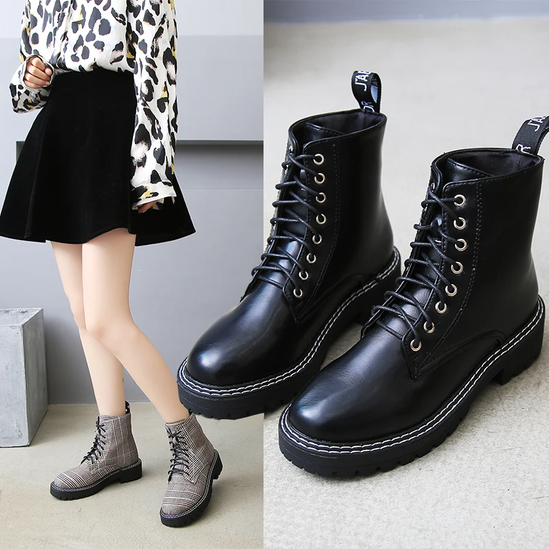Новинка 2019 женские ботинки на толстой платформе зимние шнуровке однотонные