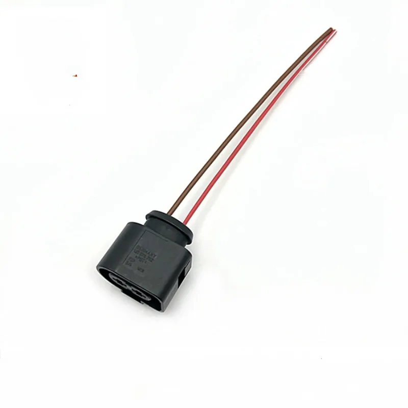 

2Pin Car electronic fan rear separation pump plug connector with wire For Volkswagen Passat /Audi 1J0 973 752